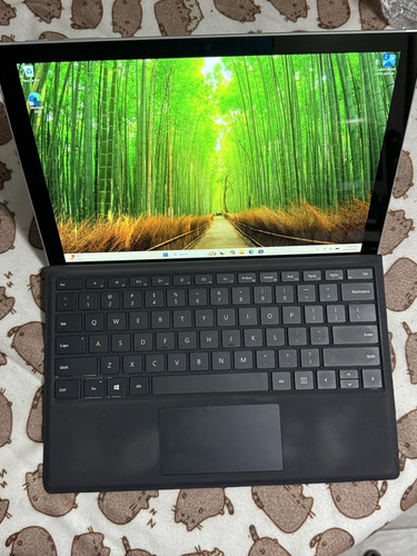 Surface pro 1796 8350u - 6, i5-8350u